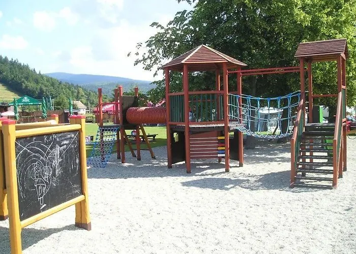 Na Poskle U Lesa S Vyhledem Tatil Evi
